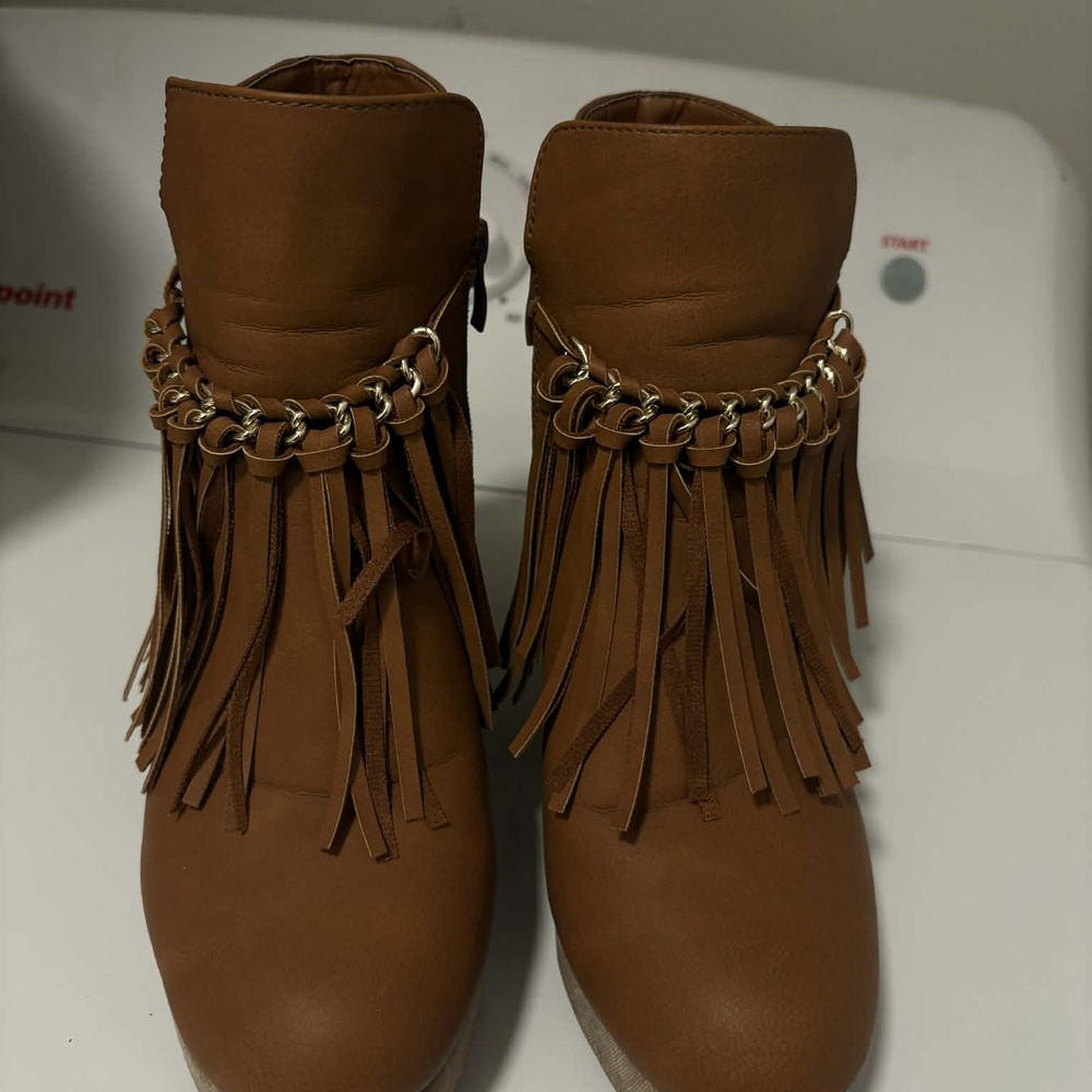 Fringe Brown Ankle Boots